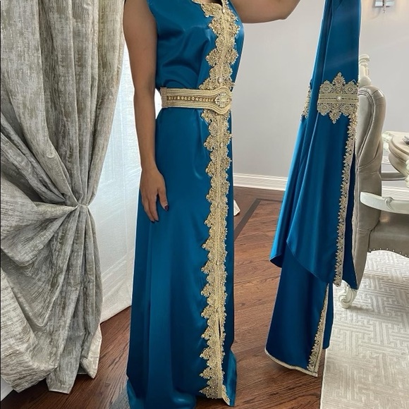 New with tag very elegant - Picture 6 of 6